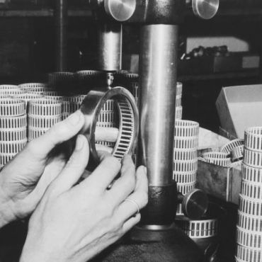 izrada-igličasti-ležaj-s-kavezom